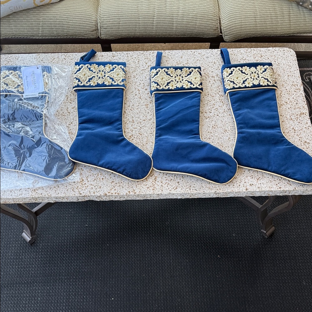NEW Frontgate holiday collection blue velvet stocking set of 4